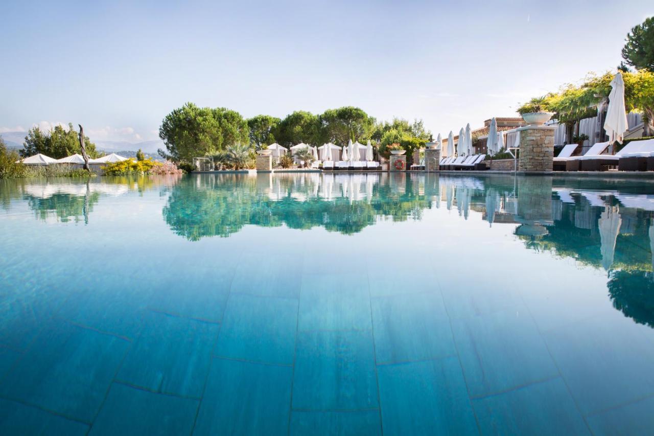 Terre Blanche Hotel Spa Golf Resort Tourrettes Eksteriør bilde