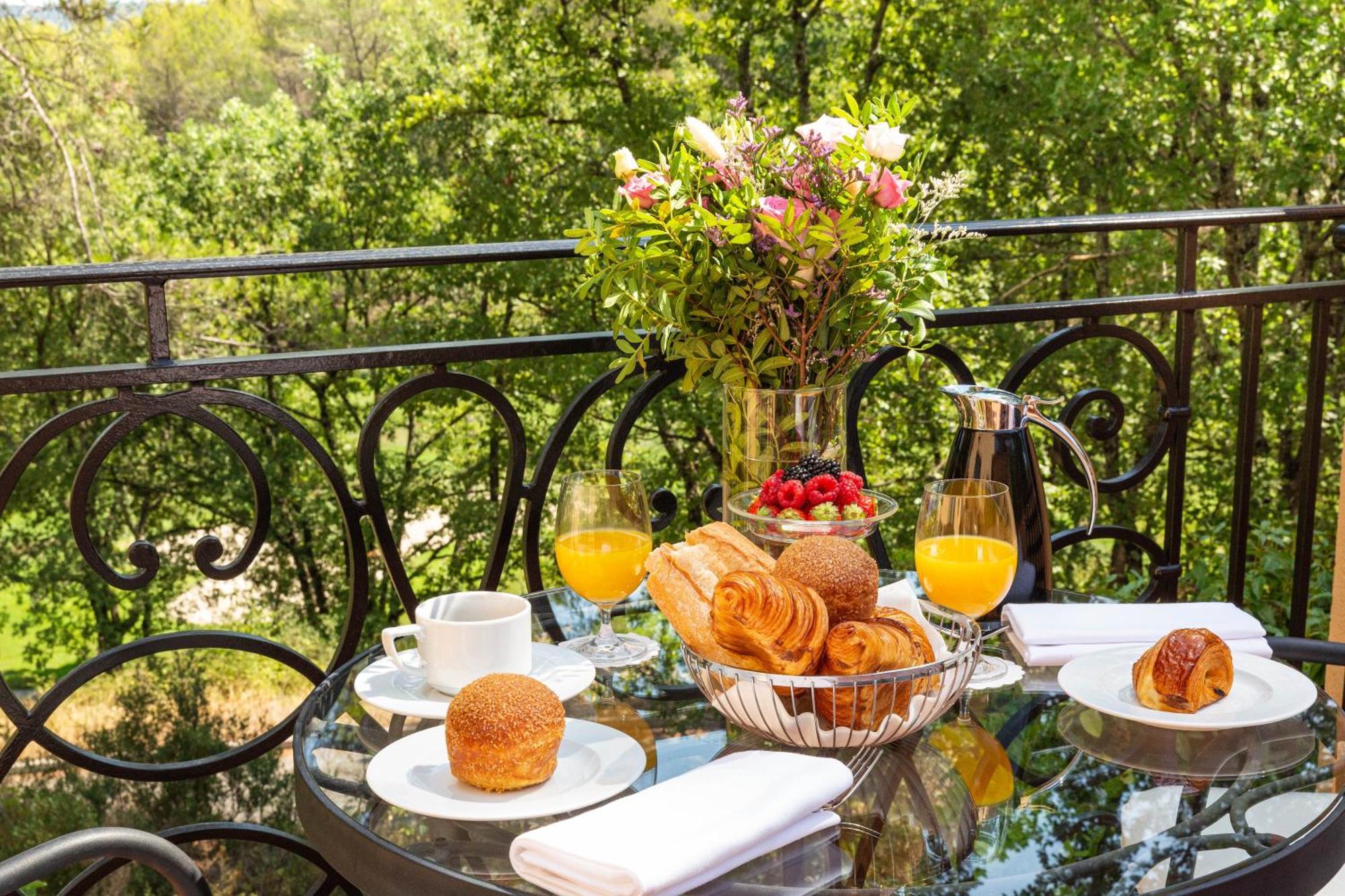 Terre Blanche Hotel Spa Golf Resort Tourrettes Eksteriør bilde